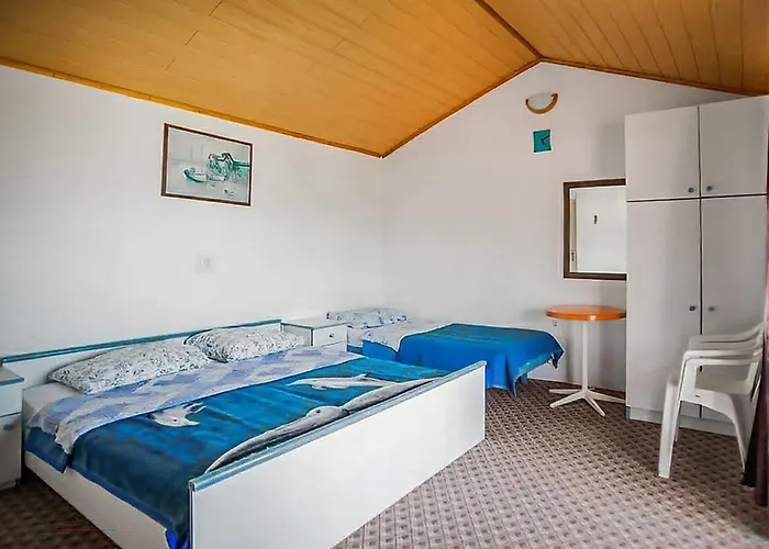 Holiday home 1 Bedroom Lovely In Lopar